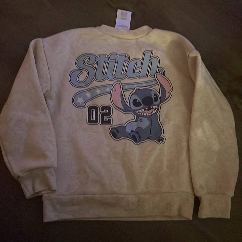 STITCH Character graphic pullover🩵 - Picture 2 of 6